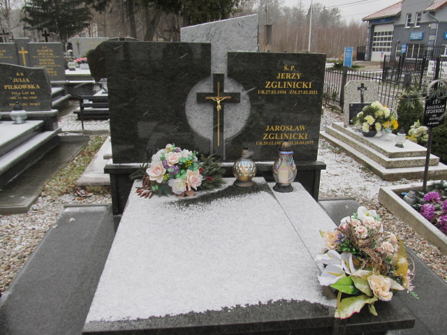 Grób Jerzy Zglinicki