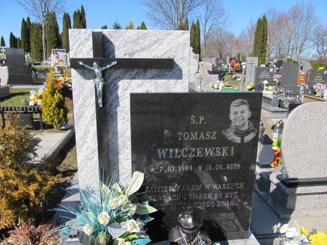 Tomasz Wilczewski 1984 Olsztynek - Grobonet - Wyszukiwarka osób pochowanych