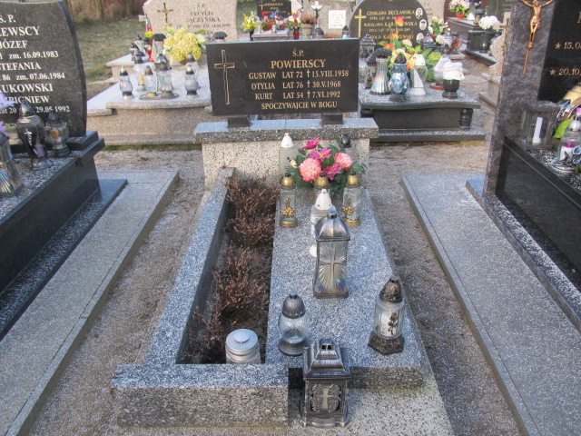 Grób Kurt Powierski